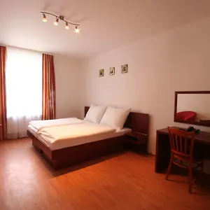 Hotel apartamentowy Susa, Praga