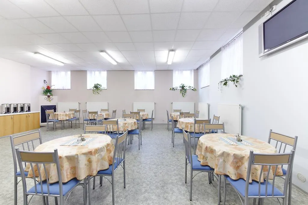Hostel Kolbenka Praga