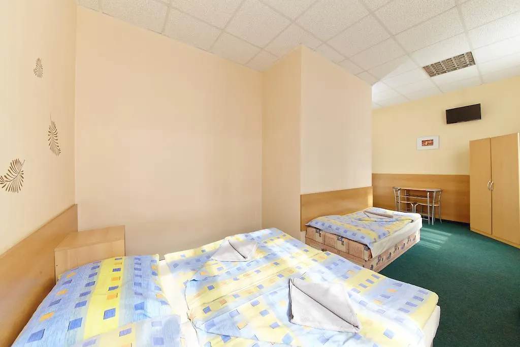 Hostel Kolbenka Praga